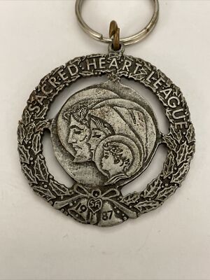 Sacred Heart League Blessed Christmas Vintage 1987 Keychain