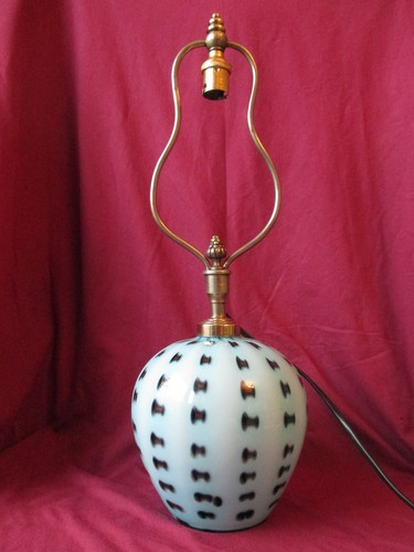 BELLE LAMPE LYRE ART DECO EN VERRE SIGNE TCHECOSLOVAQUIE - 第 1/1 張圖片