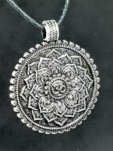 Mandala Collar Plata Om Buda Tibetano Flor de Loto Colgante Cordón de Curació... - Imagen 20 de 24