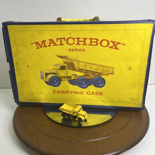 Vintage 1965 Fred Bronner Corp Matchbox Series Carrying Case Holds 30 Cars
