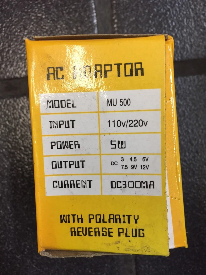 NEW MEMEX MU-500 UNIVERSAL AC-DC CHARGER ADAPTER + 6 WAY PLUG UNIVERSAL TIPS  - Image 4 of 4