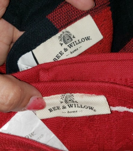 BEE & WILLOW RED BLACK BUFFALO PLAID MERRY SNOWFLAKE SET OF 2 KITCHEN TOWELS NWT - 第 5/5 張圖片