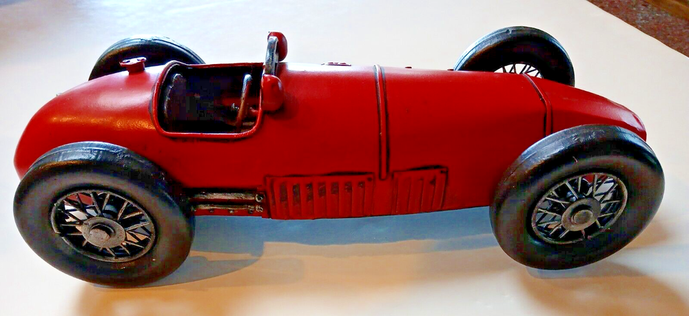 1952 Ferrari 500 F2 Grand Prix Tin Metal Model Car 13