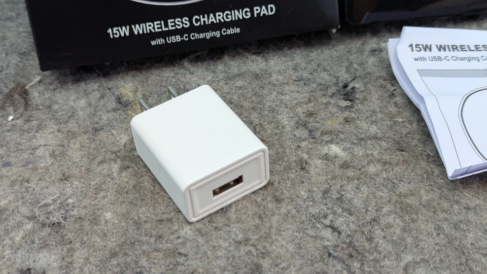 🔥Nuevo🔥 Deadpool Wolverine Cargador de Teléfono Inalámbrico Pad Apple Android Foto 3 de 4