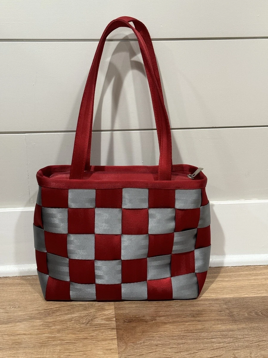Harveys seatbelt bags past limited clearance editions