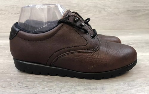 Munro Women 6W Brown Leather Lace Up Round Toe Comfort Casual Oxford Dress Shoes