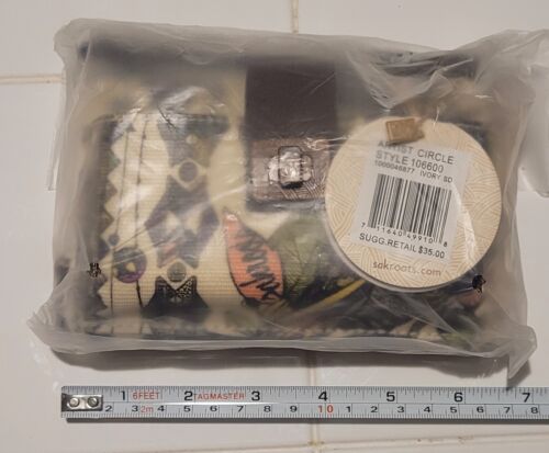 Sakroots Artist Circle Smartphone Wallet Wristlet *NEW/FACTORY SEALED* - Picture 5 of 6