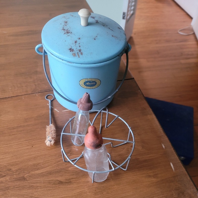 Vintage 1950s AMSCO Toy Baby Bottle Sterilizer w/Rack Bottles and Nipples