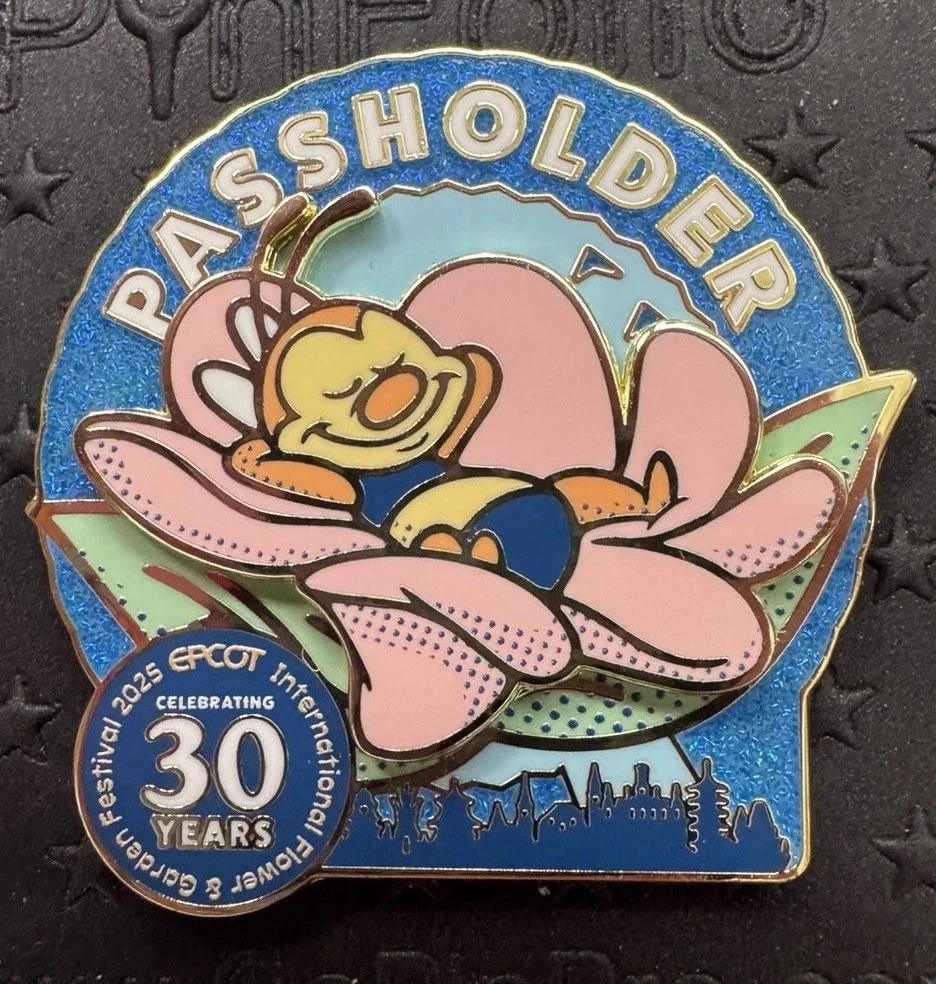 Disney Epcot Flower & Garden 2025 30 Years Passholder Spike the Bee Pin LE 4000