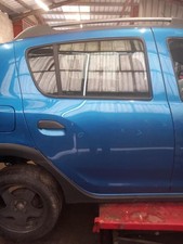 Porte arrière et accessoires Dacia SANDERO