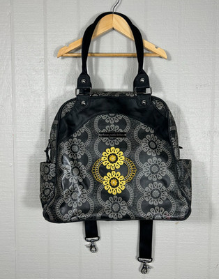 Petunia Pickle Bottom Sashay Diaper Bag with Backpack Straps Gray Changing Mat