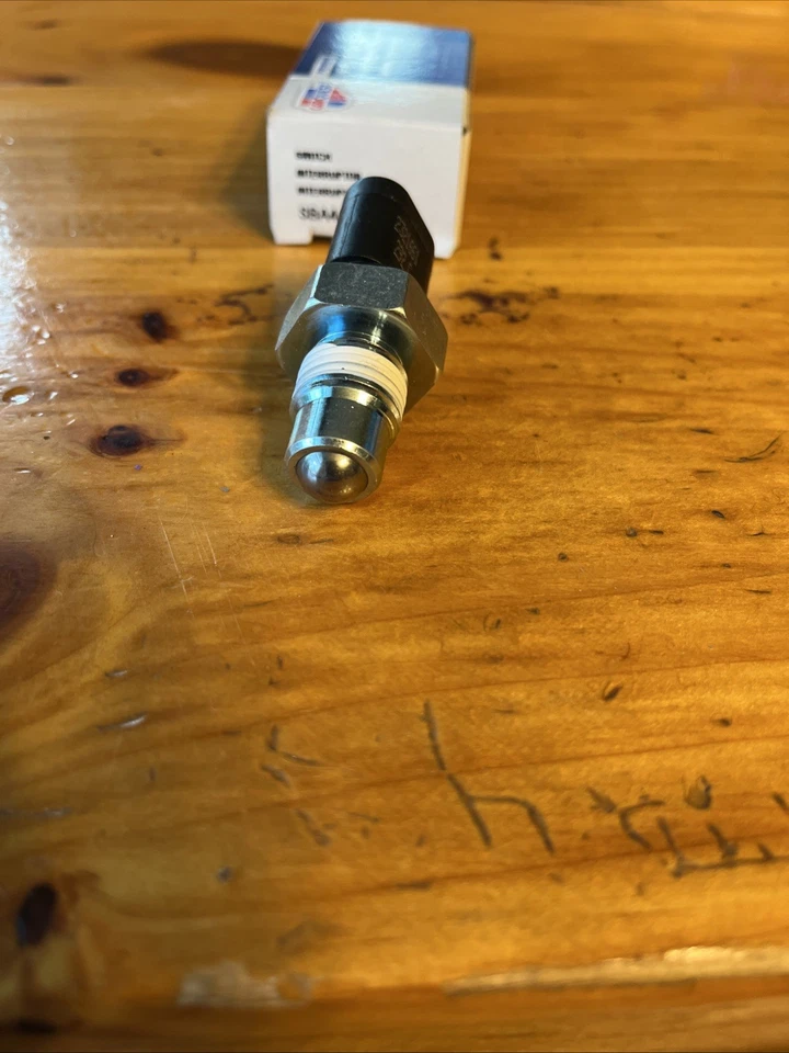 Interruptor de luz inversa Carquest Sba4418 Foto 3 de 4