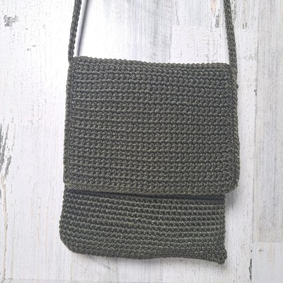The Sak Crochet Knit Purse Flap Crossbody Shoulder Bag Green Boho Peasant Hippie