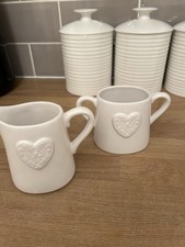 Gisela Graham Embossed Heart Small White Jug & Sugar Bowl - New