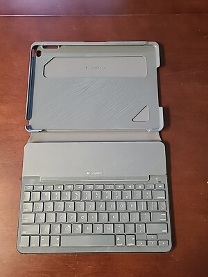Logitech Type+ Protective iPad Air 2 Case with Integrated Keyboard USED