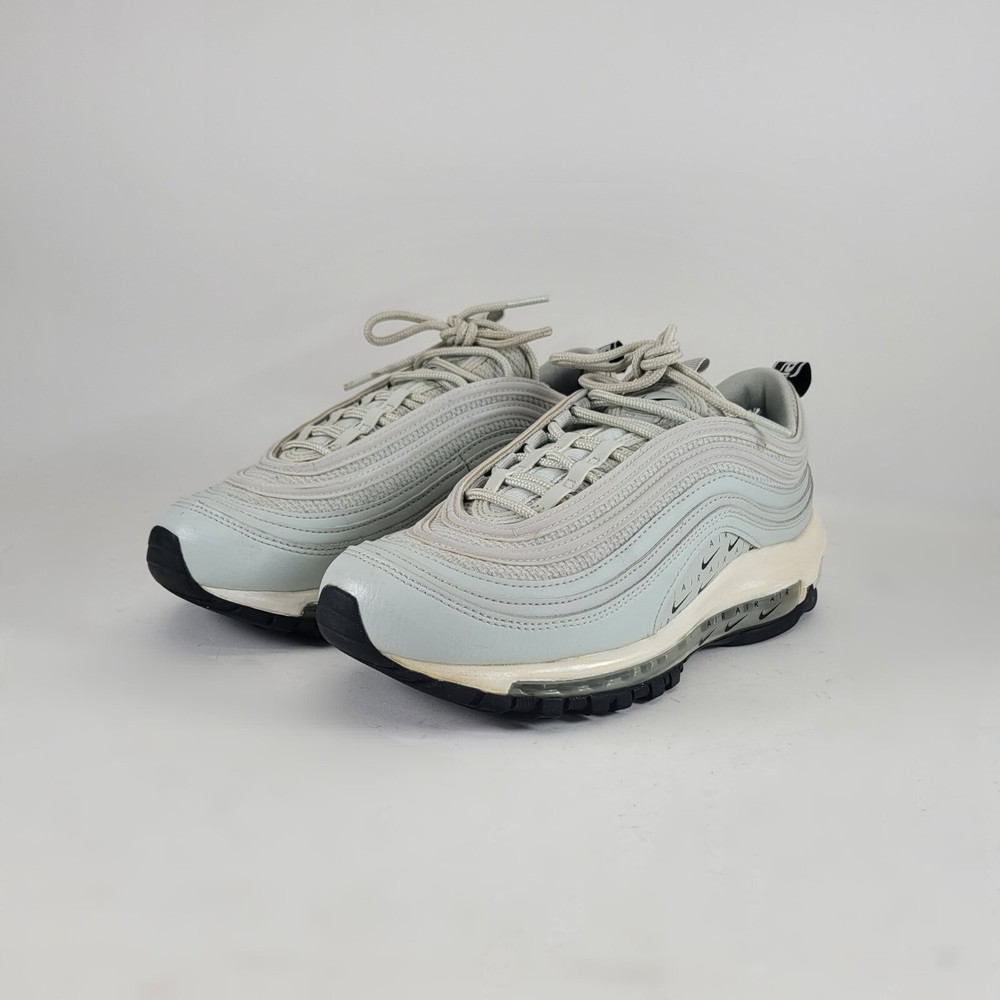 Women's Nike Air Max 97 Size 7 - Black AR7621-002