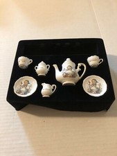 NEW M J HUMMEL REUTTER PORZELLAN MINATURE DOLL TEA SET GERMANY