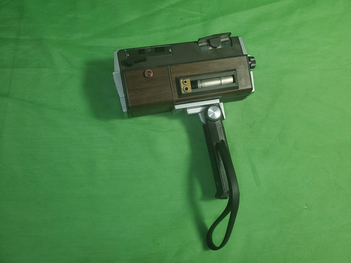 1969 Vintage Folding Bell & Howell Autoload 442 Movie Camera Zoom