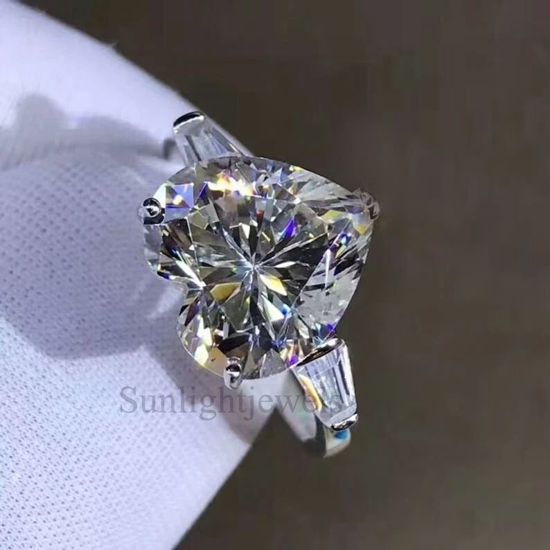 6.30 Ct Certified Heart Cut Solitaire White Treated Diamond 925 Silver Ring - Image 3 of 4