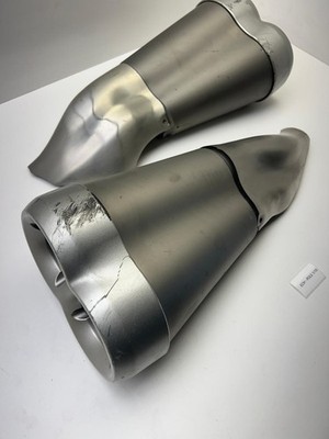 Paar Endschalldämpfer / Auspuff Original YAMAHA VMAX 1700 2