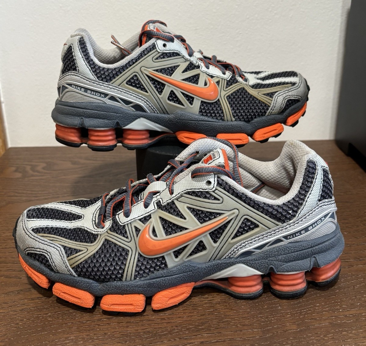 Nike Shox Junga Black Orange Trail Running Shoes 313812-081 Nike Shox Junga Black Orange Trail Running Shoes 313812-081