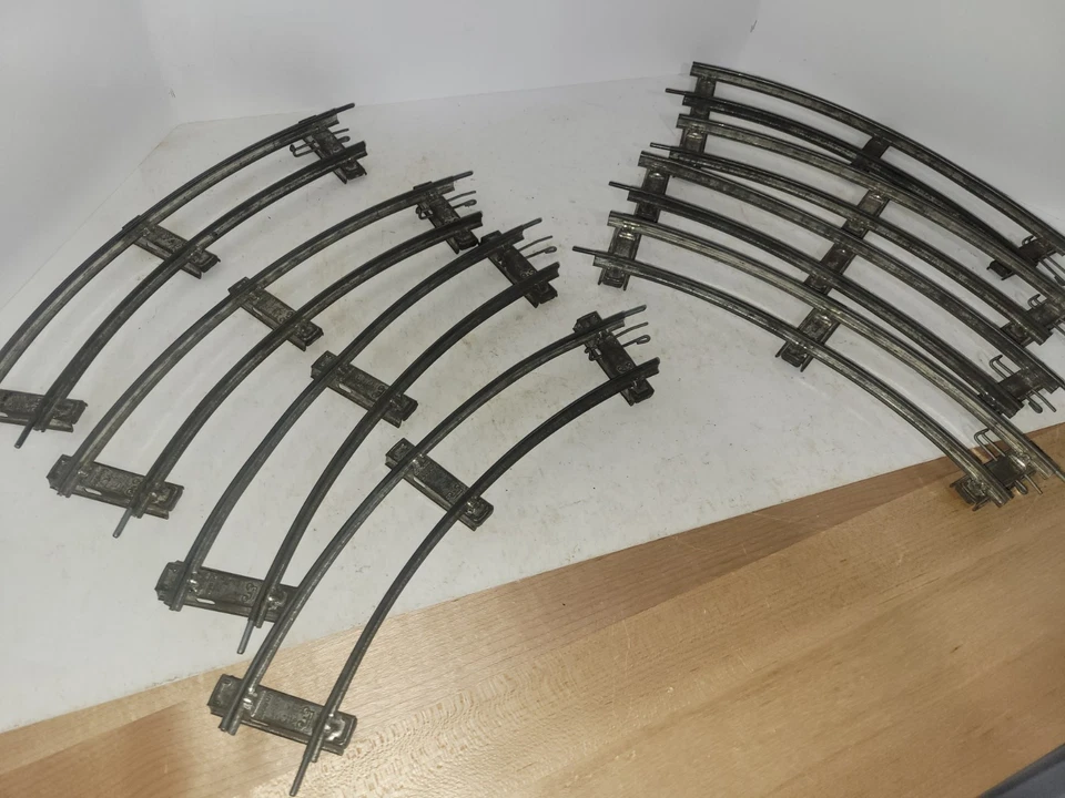  Vintage Marklin 2 Rail clockwork Track 8 curved pieces total- O Gauge - Image 2 of 4