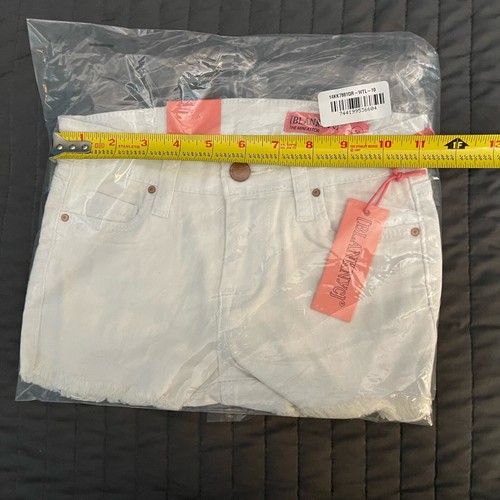 BLANK NYC Shorts Girls 10 White Denim The Mini Astor cut-off Big Kids NWT - Picture 7 of 9