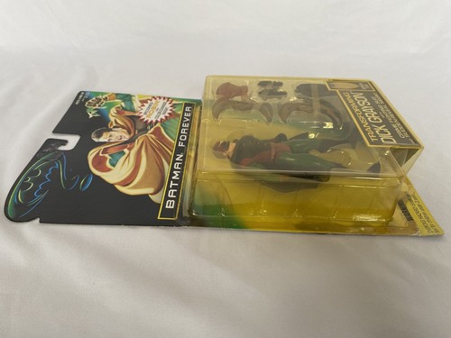 Transforming Dick Grayson MOSC NEU Batman Forever Kenner 1995 Actionfigur - Bild 7 von 12