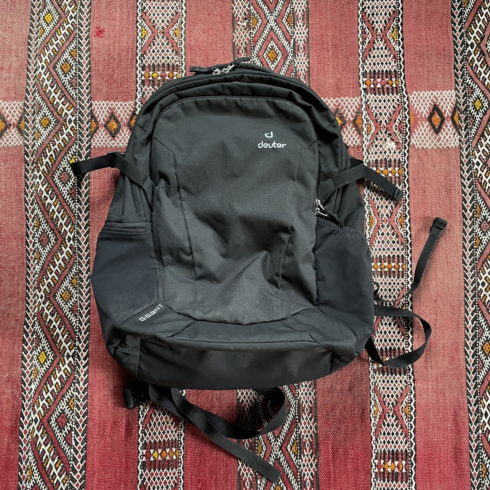 Deuter Backpack Gigant Airstripes Business de722 eBay