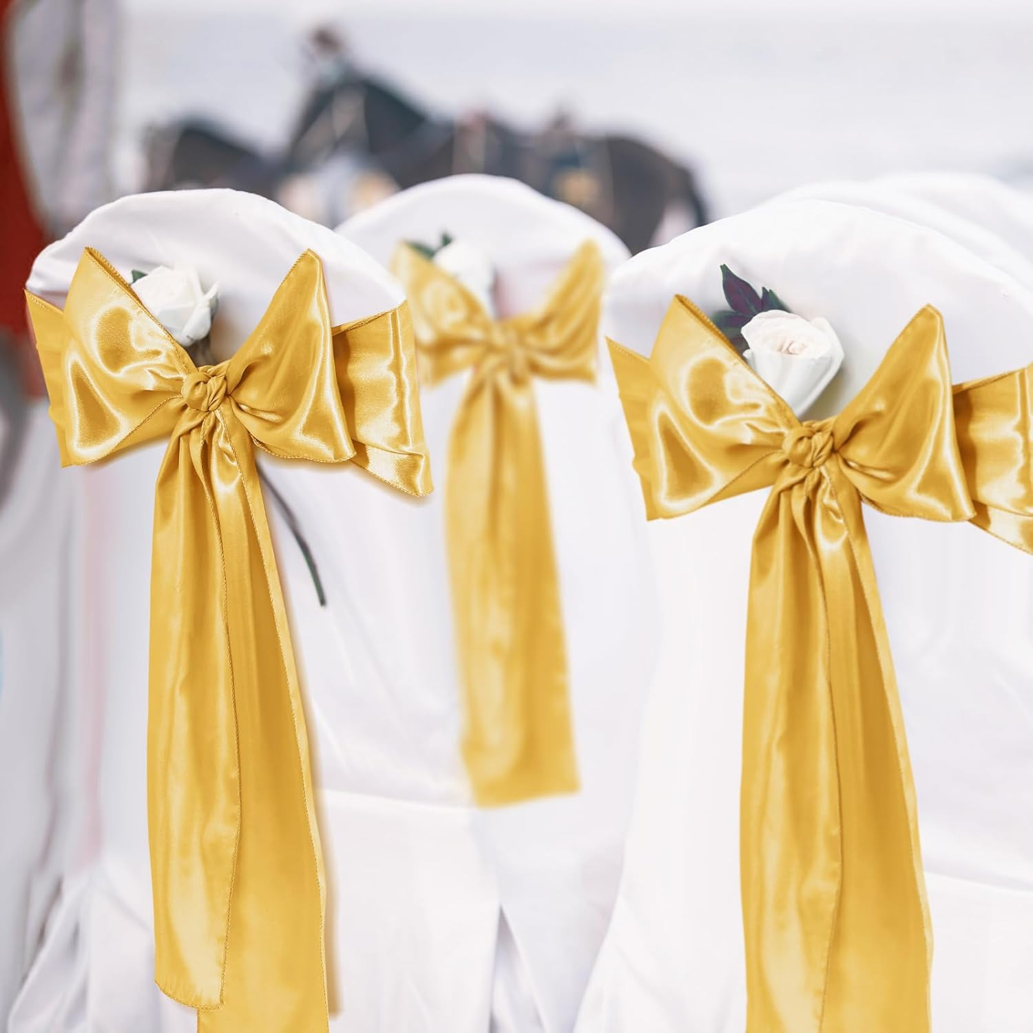 100 Pcs Wedding Chair Covers & Sashes Set - Gold & White Decoration