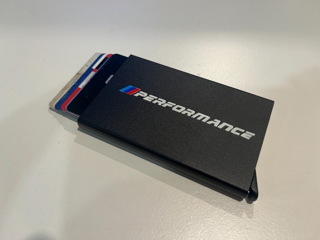 Kreditkartenetui BMW M Performance Portmonee Kartenhalter Geldbörse NEU Kreditkartenetui BMW M Performance Portmonee Kartenhalter Geldbörse NEU