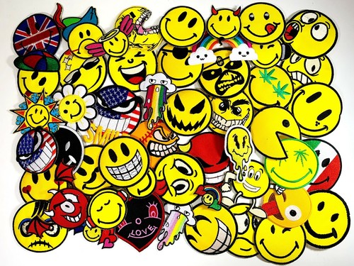 Random Style Patch Fun Gift Kids Party Crafts Artwork Emblem DIY Iron on Clothes - Picture 10 of 12