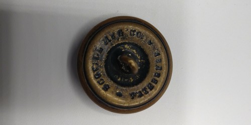 Very Old NEW HAMPSHIRE COAT BUTTON SCOVILL WATERBURY - Picture 3 of 3