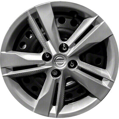 hubcap nissan