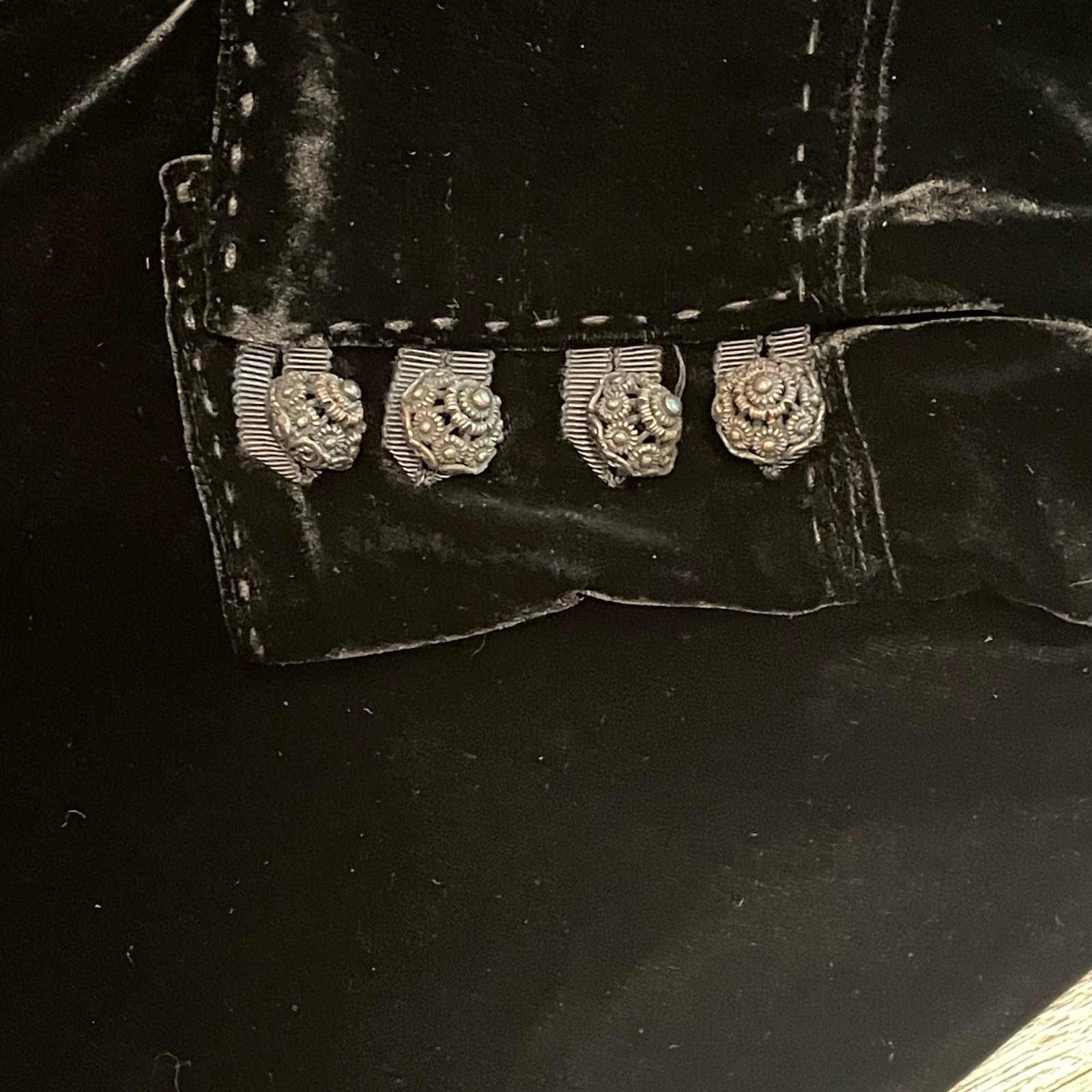 Picture 5 of 15