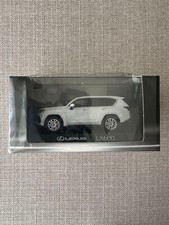 1/43 Kyosho Lexus LX600 white Minicar