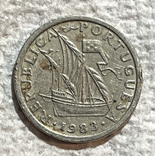 1983 Portugal 2.5 escudos Coin Caravel Sail Ship Nautical