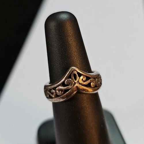 Sterling Silver Vintage 925 Ring, Signed, Size 5