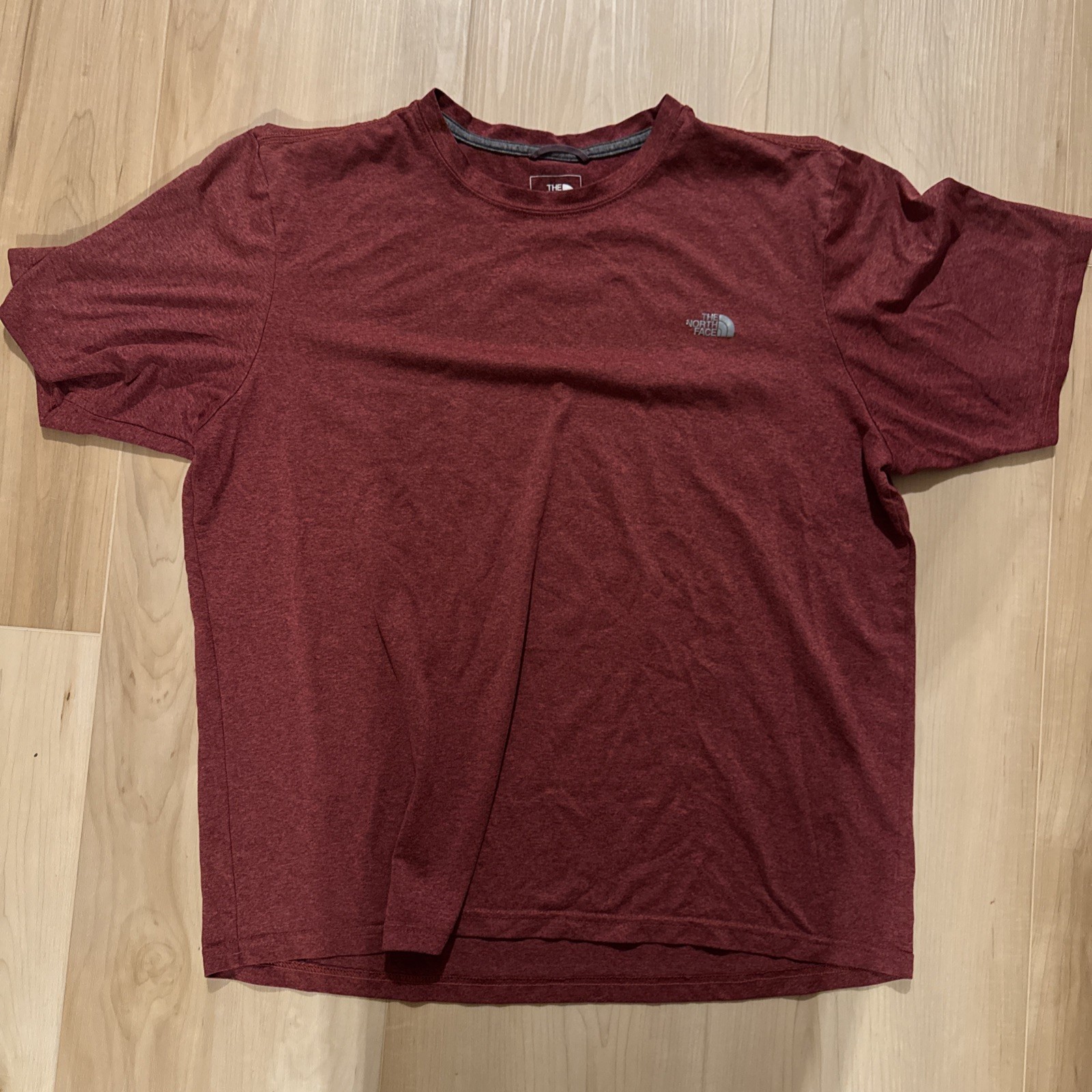 Men’s The North Face Dry Fit Quick Dry T Shirt Red Large L Hiking Workout