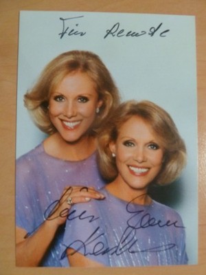 Kessler-Zwillinge Alice und Ellen   2025 , Autogrammkarte (mit Widmung ''Renate'')