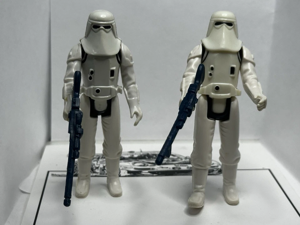 Imperial Stormtrooper (Hoth Battle Gear) - Snowtrooper (1980) ambas variantes Foto 2 de 4