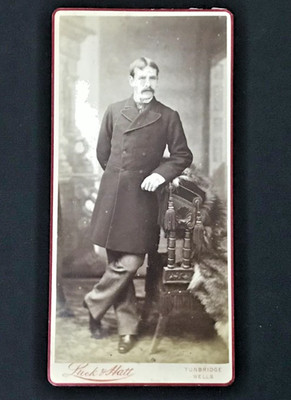 Viktorianische Kabinettkarte Gentleman Portrait - Luck & Hatt Tunbridge Wells um 1890