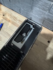 Microsoft Xbox 360 S 250GB Console Bundle Model 1439 W/ Controller Kinect & Char