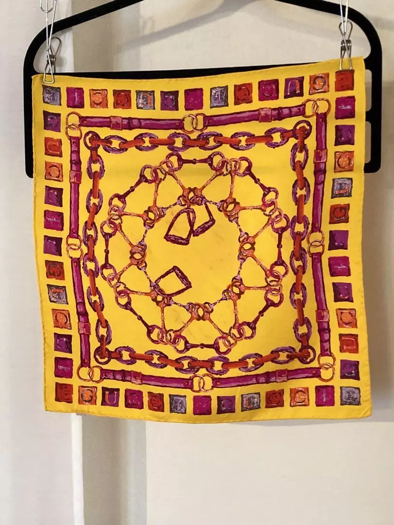 Gucci écharpe motif mors de cheval logo jaune femme occasion
