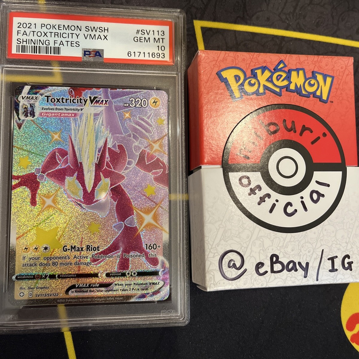 2021 Pokemon SWSH Shining Fates Toxtricity VMAX Shiny SV113
