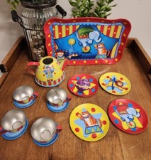 2009 Schylling  s Silly Circus Tin Tea Set 14 pc Serving Tray, Cups, Plates NICE 