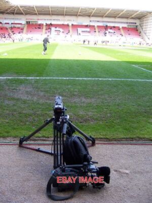 FOTO HIMMELSKAMERA AN DER BLOOMFIELD ROAD BLACKPOOL SKY KAMERA VOR DEM SPIEL EIN BISSCHEN