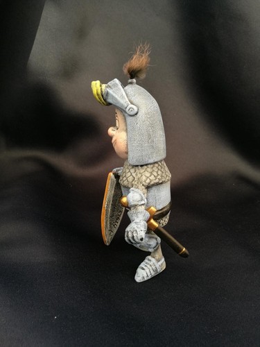 MOSAIK Figur DAG Ritter Runkel Junge Welt KERAMIK HANDMADE limitiert RAR - Bild 2 von 4