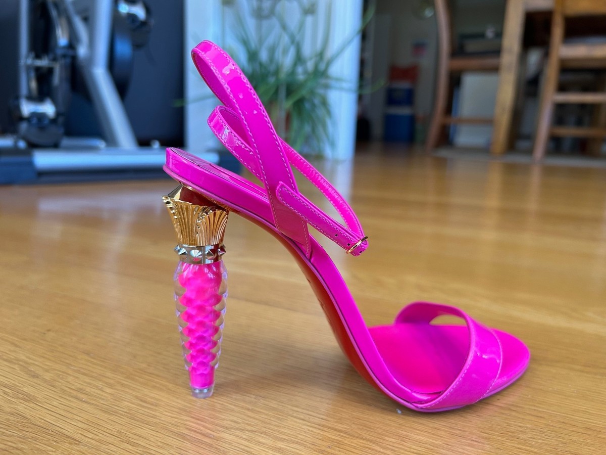 CHRISTIAN LOUBOUTIN Pink Patent Lipgloss Queen 100 Sandals 8.5 IT