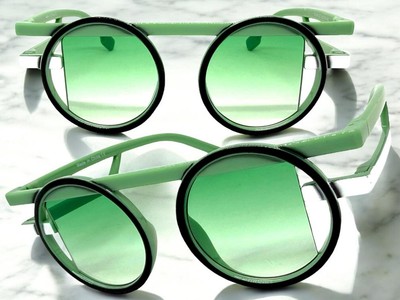 Exaggerated Classic Elegant 90's Modern Retro Style SUNGLASSES Round Green Frame